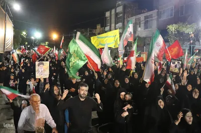 تجمع مردم انقلابی ملایر برای خون خواهی امام شهید