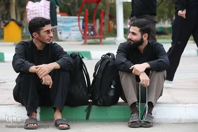 ⁨حال‌و‌هوای مسافران اربعین در ترمینال مسافربری قم⁩