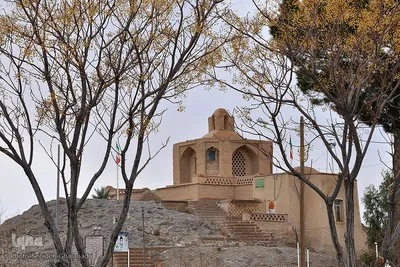 آرامگاه ابن حسام خوسفی، در شهر خوسف خراسان جنوبی