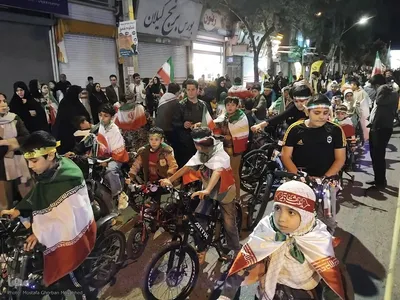 ایستگاه ۱۰۱، تجمع شبانه مردم اهر در بیعت با رهبری و حمایت از مدافعان وطن