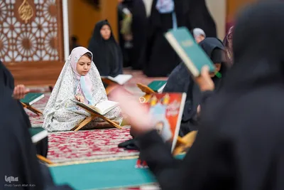 محفل جزءخوانی قرآن ماه رمضان در حرم مطهر شاهچراغ(ع)