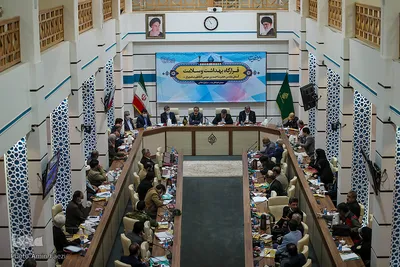 نشست قرارگاه بهداشت و سلامت آستان مقدس شاهچراغ(ع)