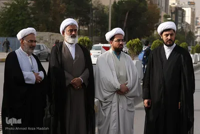 مراسم تشییع پیکر مطهر روحانی شهید مدافع امنیت در شیراز