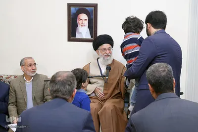 دیدار هفتگی رهبر انقلاب با جمعی از خانواده‌های معظم شهدا