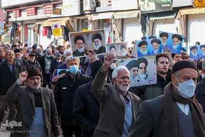 راهپیمایی مردم ملایر در پی اهانت نشريه فرانسوی به مرجعیت