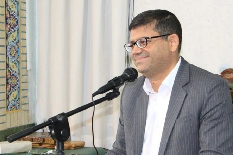 اجرای طرح «قرائت زیبای نماز» در تمام مدارس فارس