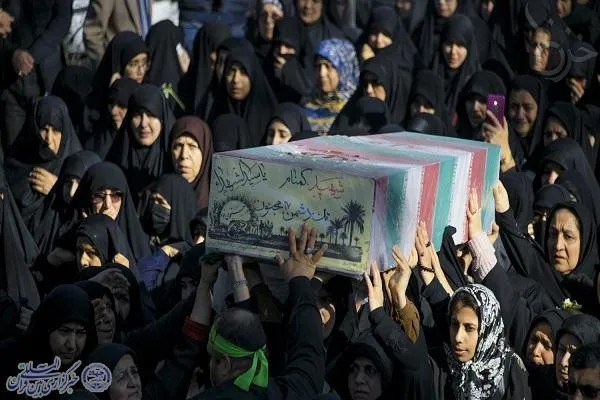 تشییع پیکر پاک ۱۱ شهید گمنام دوران دفاع مقدس  در ساری