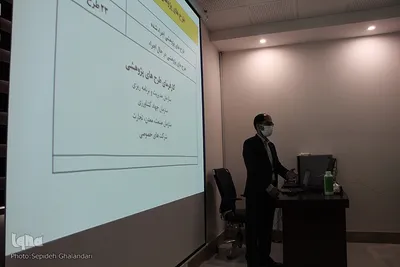 بازدید فرماندار خوسف از مجتمع گیاهان دارویی جهاد دانشگاهی خراسان جنوبی