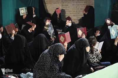 قرار بندگی؛ احیای شب ۲۱ رمضان در امامزاده جعفر (ع) یزد