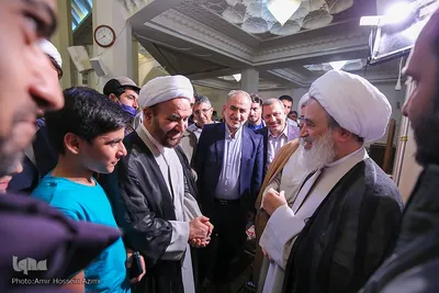 مراسم بزرگداشت آیت‌الله ربانی شیرازی در حرم مطهر