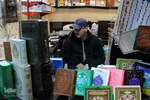 «گنجینه کتاب» نامی آشنا برای طلاب و دانشجویان شهر مشهد است چرا که این مجتمع فرهنگی یکی از اصلی ترین منابع و مراکز تهیه و توزیع کتب معارفی و مذهبی در استان خراسان رضوی به شمار می‌آید 