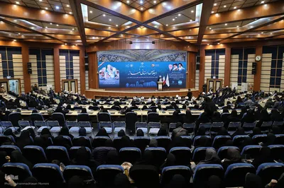 اجلاس استانی نماز در همدان‎