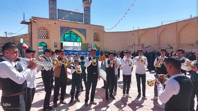 میزبانی نایین از کاروان زیر سایه خورشید