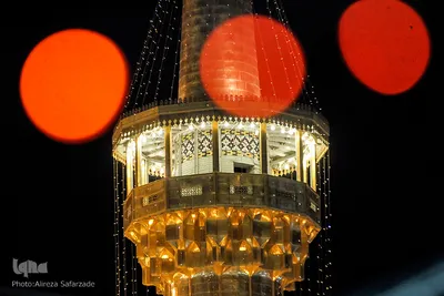 حرم مطهر رضوی در شب میلاد حضرت رضا(ع)