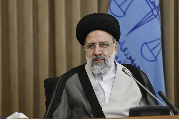 اقتدار دستگاه قضا مستلزم بی‌احترامی به ارباب رجوع و محکومان نیست