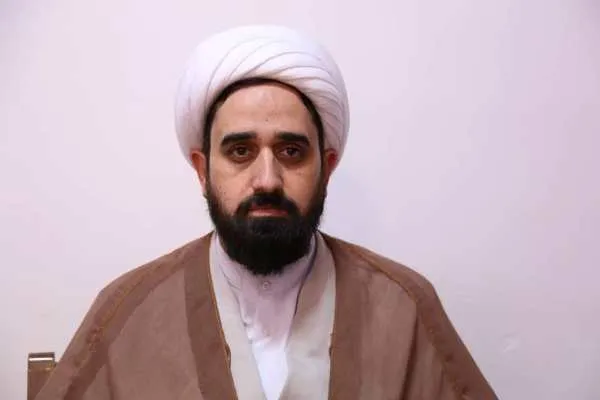 فرهنگ باید به انسان خدمت کند یا انسان به فرهنگ؟