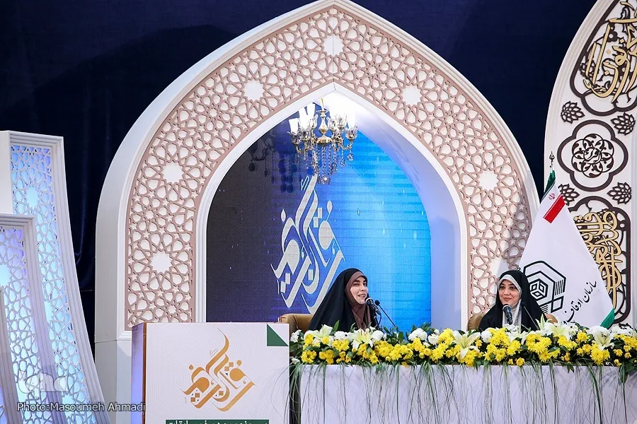 تقرير مصور | منافسة المتسابقات في آخر يوم مسابقات إیران الدولية للقرآن