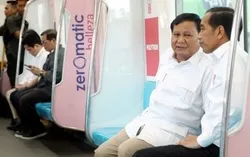 প্রেসিডেন্ট ও বিরোধী নেতা প্রথমবার দেখা করলেন ট্রেনে