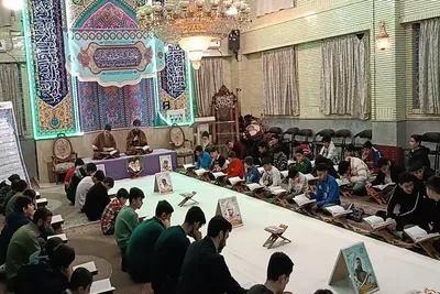 ترتیل‌خوانی قرآن در مسجد حسینی تبریز