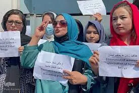 Afganistan’da kadın protestolarından en büyük insani krize