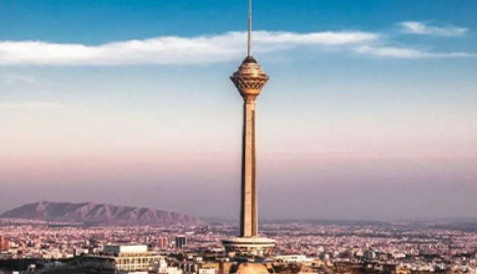 برپایی جشن عید فطر در برج میلاد تهران