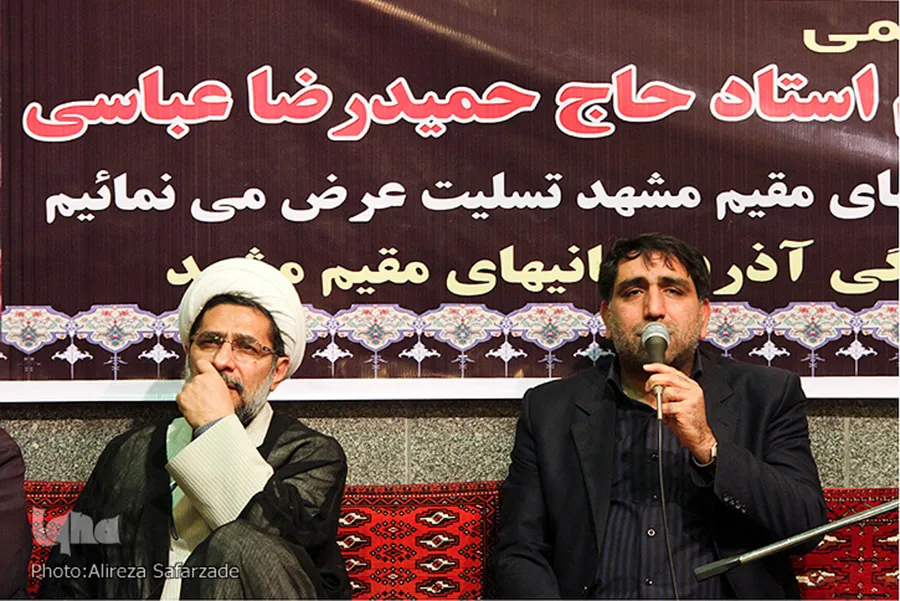 سوگواری دوستداران در شام غریبان حمیدرضا عباسی/ روضه پدر در مراسم ترحیم پسر