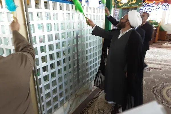 آئین غباروبی آستان مطهر امام زاده حسن(ع) هادی شهر