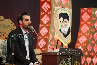 محفل انس با قرآن کریم «بشری» در حرم حضرت شاهچراغ(ع)