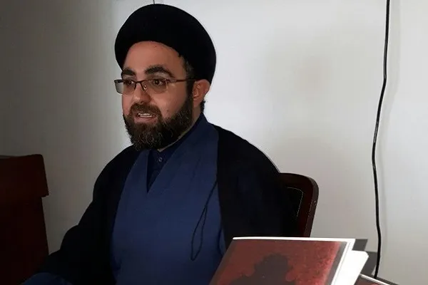 طرح پژوهشی «تفسیر سیاسی مفاهیم قرآنی از دیدگاه مقام معظم رهبری» رونمایی می‌شود