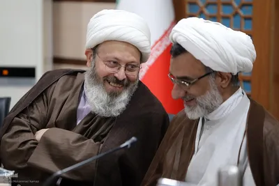 تقدیر از عوامل و دست‌اندرکاران برنامه تلویزیونی محفل