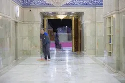 Ang Banal na Dambana ng Imam Husayn ay Naalikabok, Hinugasan Bago ang Muharram