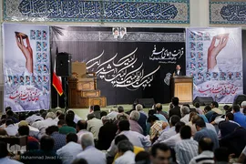 قرائت دعای عرفه در مصلی تهران