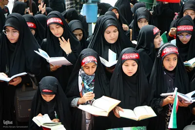 محفل انس با قرآن «به سوی فتح» در گلستان شهدای اصفهان