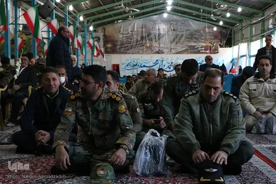 جشن مبعث و گلباران مزار شهدای انقلاب در گلستان شهدای اصفهان