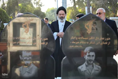 ادای احترام مسئولان حج و زیارت به شهدای منا و مکه