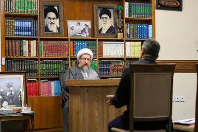 دیدار اقشار مختلف مردم با امام جمعه تبریز