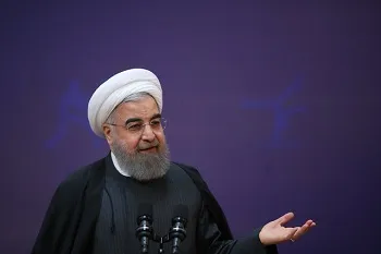 مشکلات سیل‌زدگان را با تمام قوا برطرف می‌کنیم