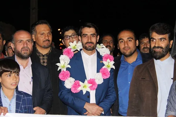 استقبال باشکوه اهالی سعید‌آباد از «مهدی غلام‌نژاد» + عکس و فیلم