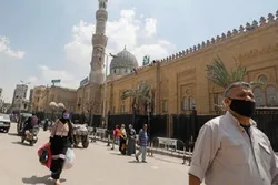 Egypt to Decide on Reopening Mosques Next Week  