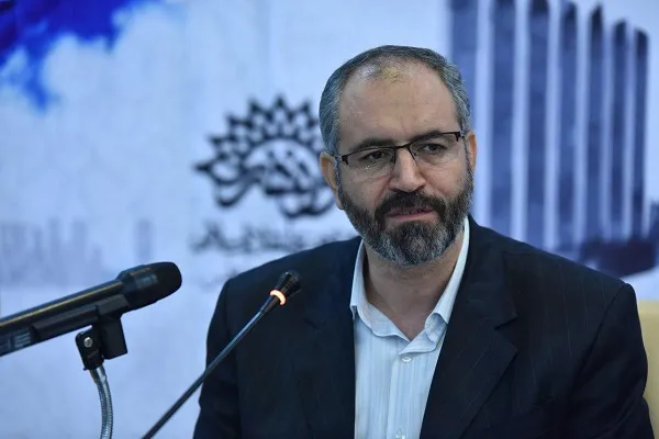امروز فراتر از هر زمان، نیازمند مطالعه تاریخ هستیم