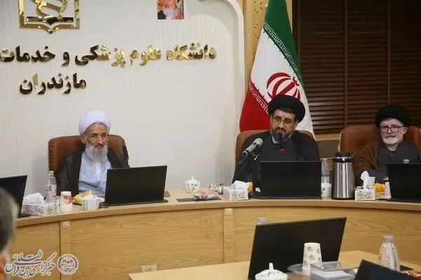 آیین تجلیل از خانواده‌های شهدای شاخص استان مازندران در ساری