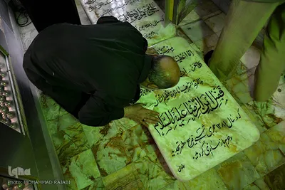 غبارروبی امامزادگان فضل و یحیی(ع) - محلات/عکاس:محمد رجبی
