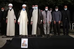 Ali Rəhbər Ayətullah Xamenei mərhum Ayətullah Həsənzadə Amulinin cənazə namazını qıldı - FOTO
