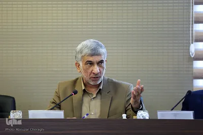 عبدالهادی فقهی‌زاده، معاون قرآن و عترت وزارت فرهنگ و ارشاد اسلامی در کمیسیون توسعه فعالیت های تبلیغی ترویجی قرآن