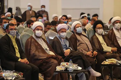 جشن شکرانه حضور در انتخابات در حرم شاهچراغ (ع)