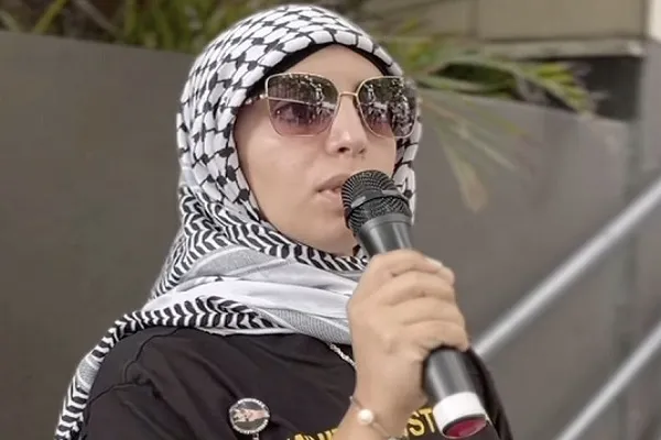 Babae ay Kinasuhan Kasunod ng Di-umano'y Pang-aabuso sa Babaeng Muslim sa Sydney Shopping Center