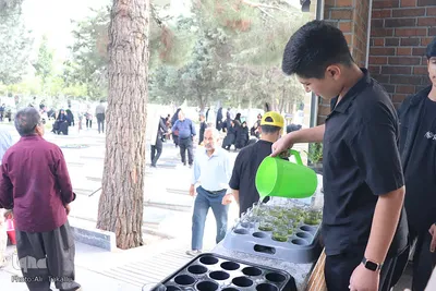 ایستگاه صلواتی کمیته خادمین الشهداء ملایر
