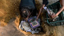 দিল্লিতে মসজিদে আগুন, ভস্মীভূত কোরআন