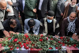 تشییع شهید گمنام در شرکت ملی حفاری