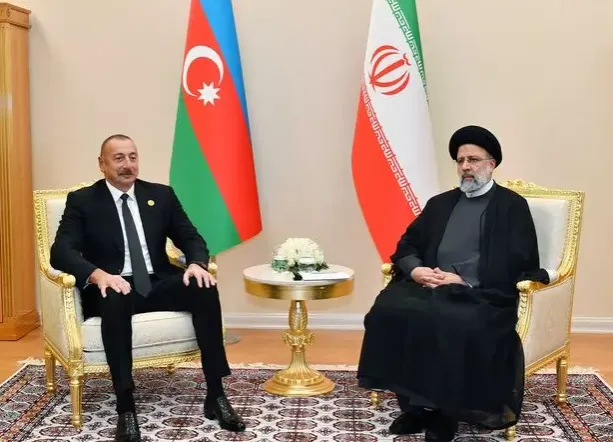 İran Prezidenti İbrahim Rəisinin Azərbaycan Prezidenti İlham Əliyev ilə görüşü olub